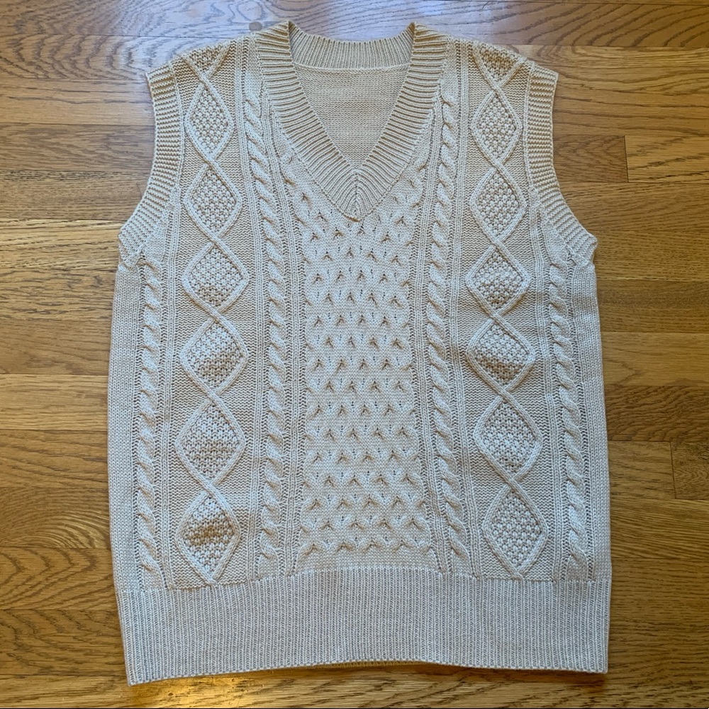 V neck long line knitted vest size M - Picture 9 of 12